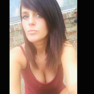 Meet your Posher, Sierra